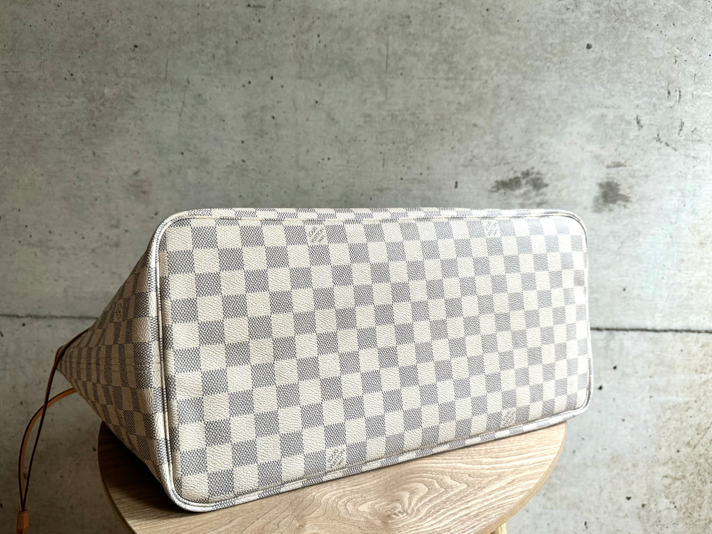 LOUIS VUITTON Damier Azur Neverfull GM