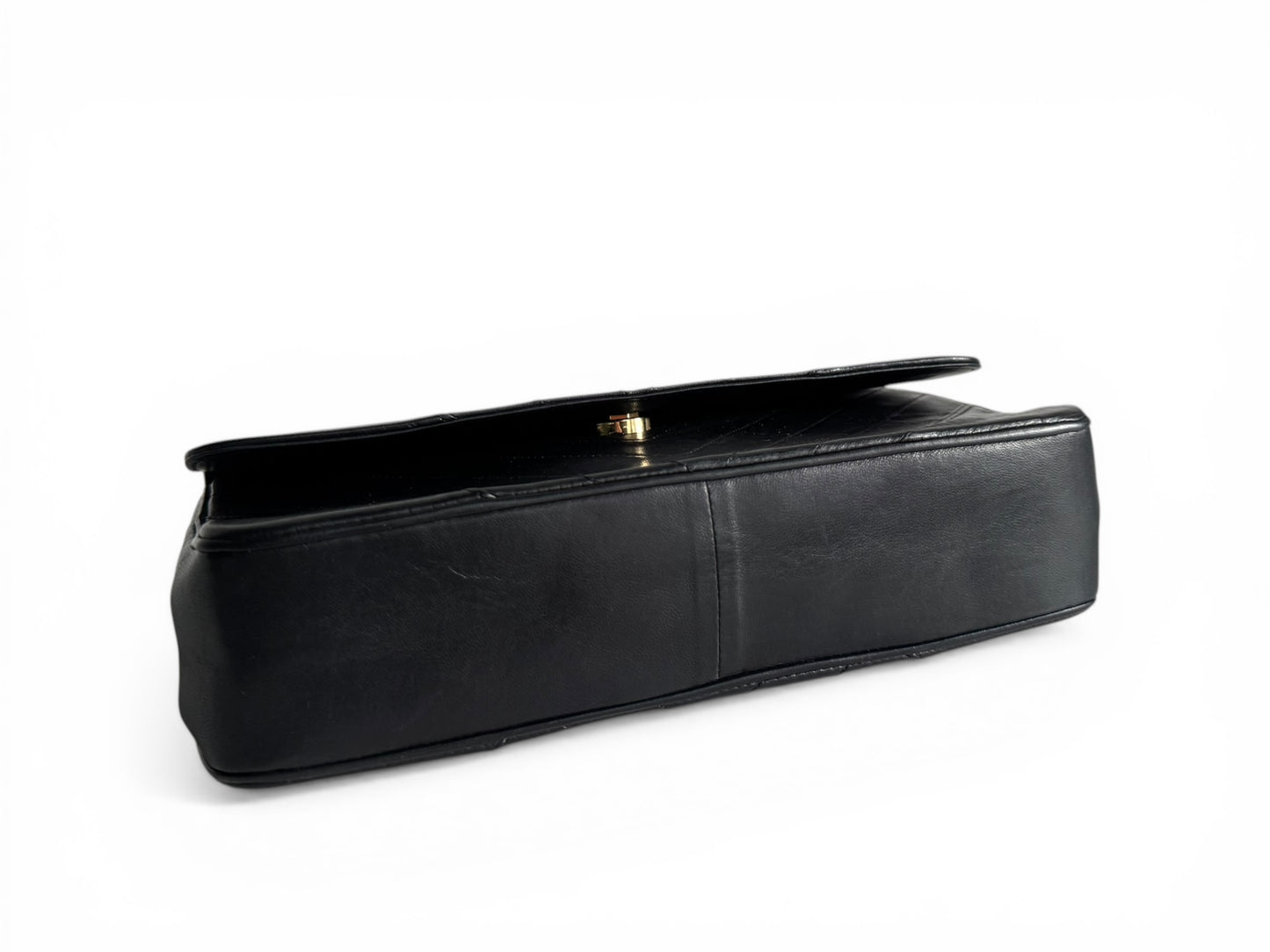 CHANEL Lambskin Chevron Flap Chain Shoulder Bag