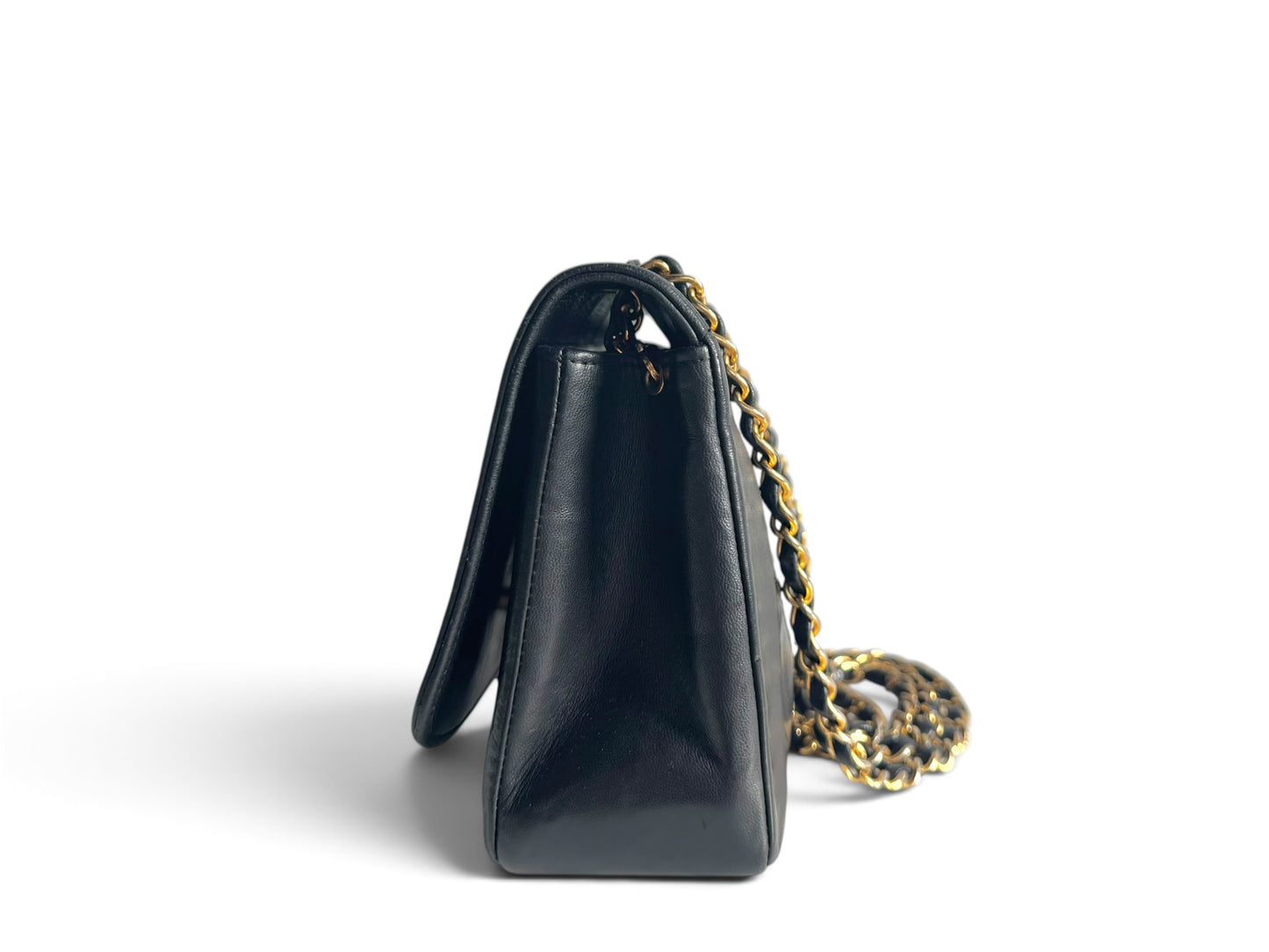 CHANEL Classic Lambskin Single Flap