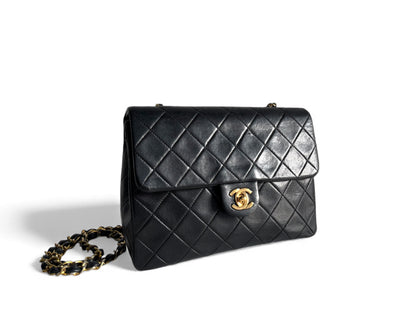 CHANEL Lambskin Quilted Small Single Flap
