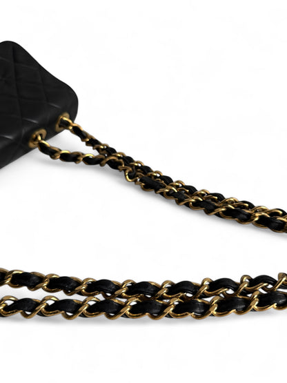 CHANEL Lambskin Quilted XL Jumbo Single Flap Bag