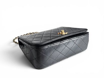 CHANEL Lambskin Vintage Single Flap Bag