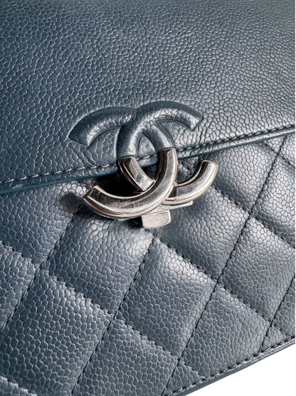CHANEL Caviar Quilted CC Box Flap