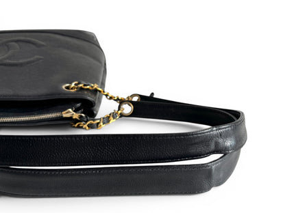 CHANEL Caviar CC Shoulder Bag