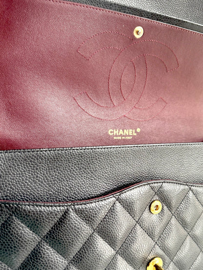 CHANEL Caviar Quilted Jumbo Double Flap