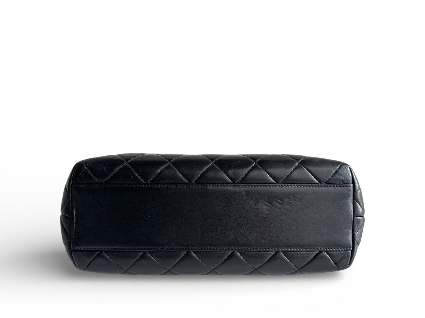 CHANEL Lambskin Quilted Shoulder Bag