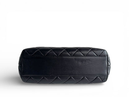 CHANEL Lambskin Quilted Shoulder Bag