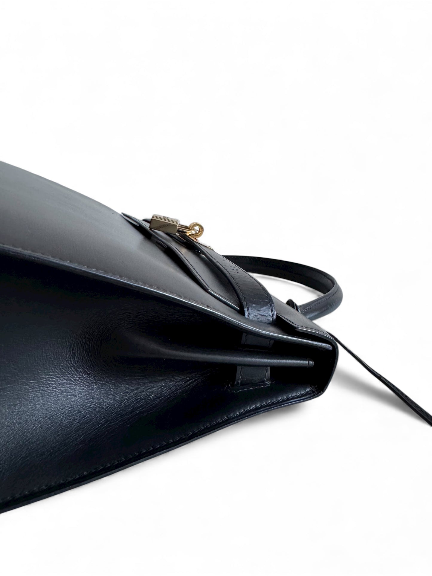 HERMÈS Box Kelly 32