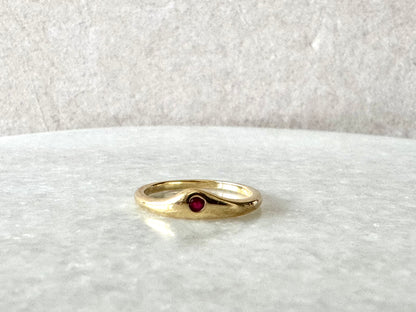 Tiffany & Co. Wave Ring Ruby in 750 Yellow Gold
