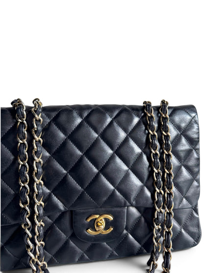 CHANEL Lambskin Quilted Jumbo Single Flap