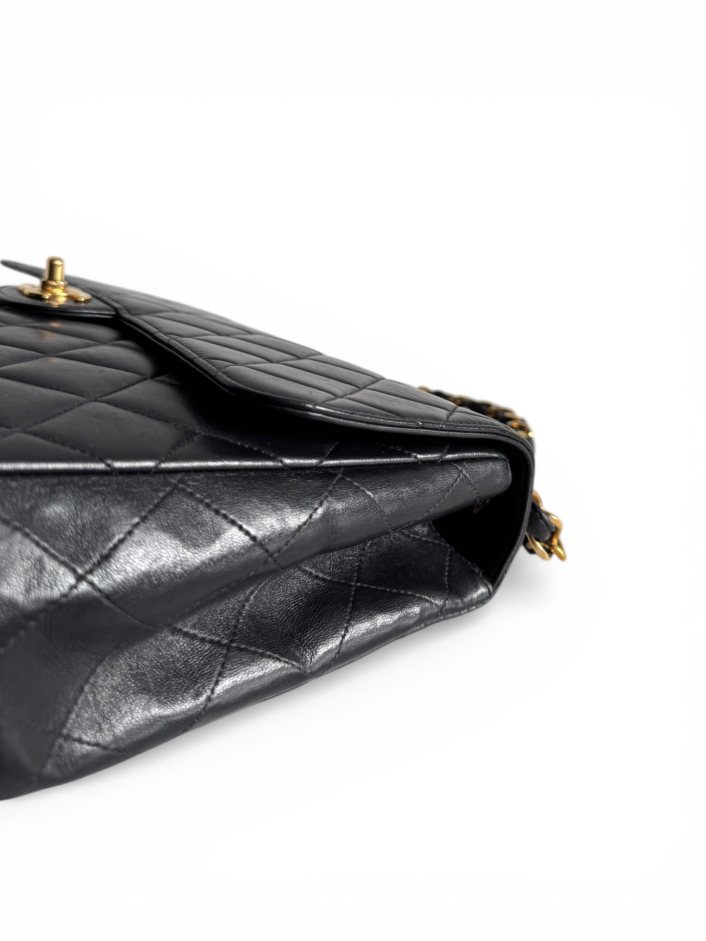 CHANEL Lambskin Quilted Jumbo Single Flap Bag