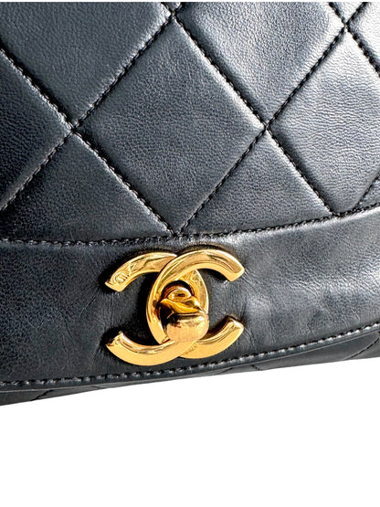 CHANEL Lambskin Diana Quilted Medium Single Flap