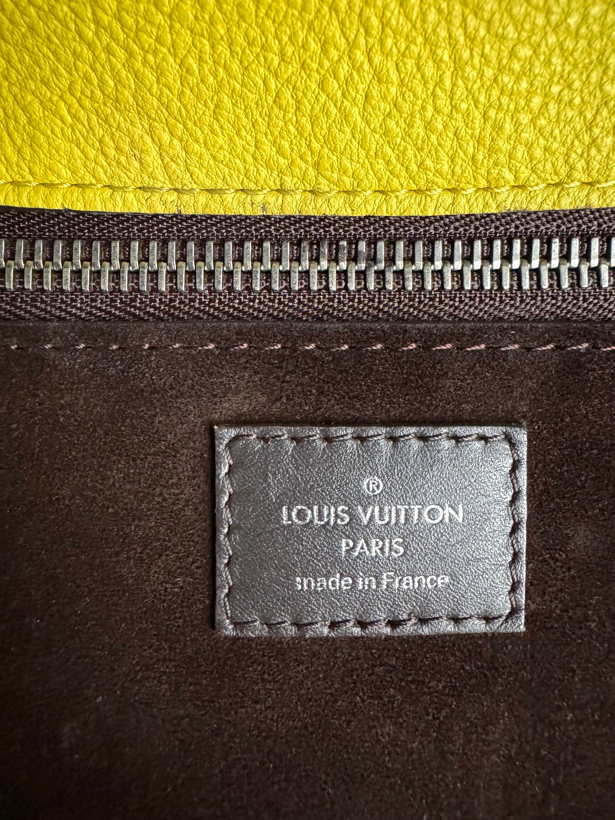 LOUIS VUITTON Veau Cachemire Tote W PM